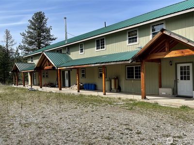 102 Bannon Creek Road W