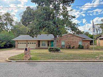 1006 Bel Air Dr