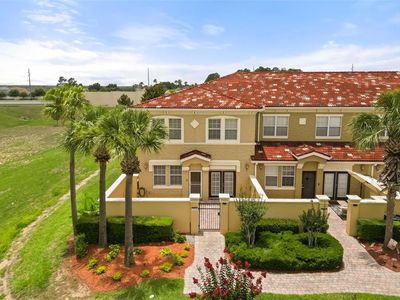 2828 BELLA VISTA DRIVE