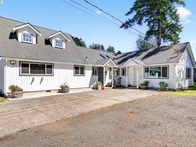 Property at 1495 Teakwood Ave, Coos Bay, OR