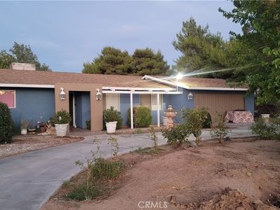 10939 Cottonwood Ave