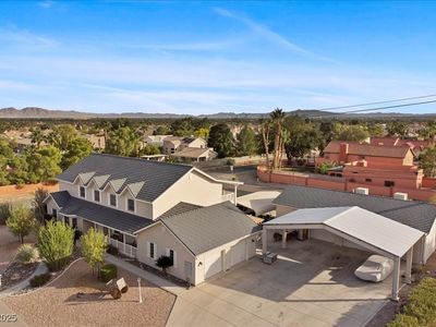 5715 N Bonita Vista St