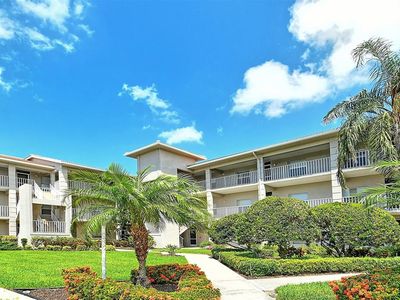 9610 CLUB SOUTH CIRCLE #4302