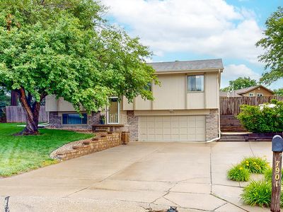 7901 Laurel Ct