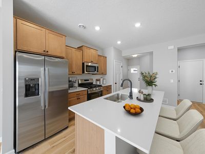 10340 Birchwood Cir