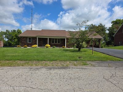 309 E Grundy Ave