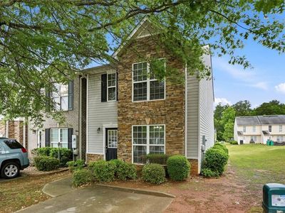 1792 Gold Finch Way