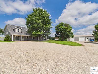 808 NE 221st Rd