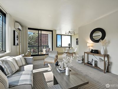 2100 3rd Avenue #801