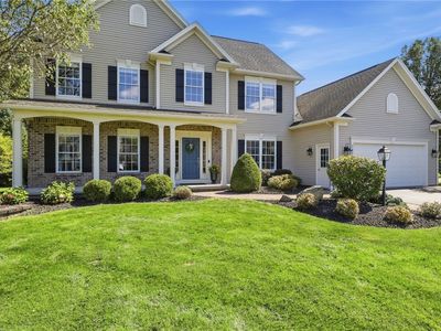 241 Haywood Gln