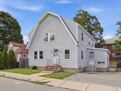 3 Nichols St