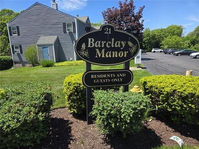 21 Sterling Dr APT 12