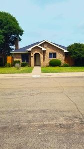 8307 Dixon Ave