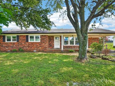 4702 Lewisburg Rd
