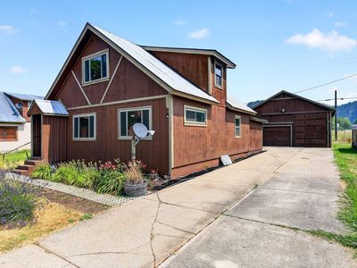 Property at 309 Park St, Metaline Falls, WA