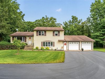 24 Kaylin Dr