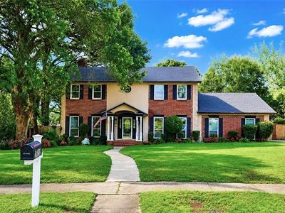 1900 Hickory Knot Ct
