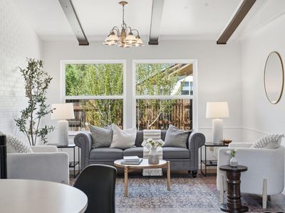 3421 Vernon Dr
