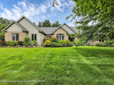 4570 Wellington Dr