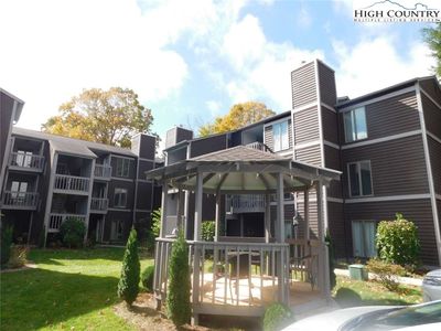 176 Royal Oaks Drive #135