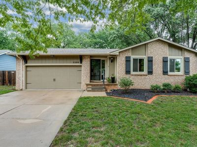 2206 N Basswood Ct