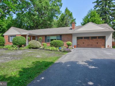 81 Sunrise Ave