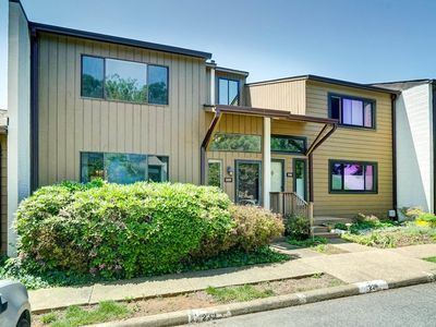 239 Harvest Dr