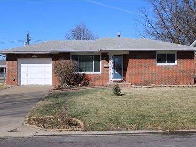 Property at 103 Donna Dr, Hartford, IL
