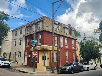 Property at 117 Jamestown Ave, Philadelphia, PA