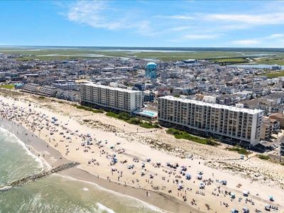 3700 Boardwalk APT 703S