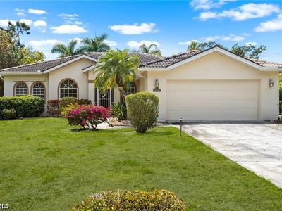 25900 Creekbend Dr