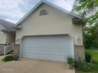 1992 Summit St