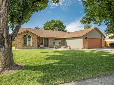 2557 Brenna Way