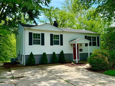 879 Kimberly Cir