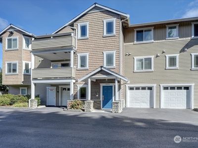 13426 97th Avenue E UNIT 202