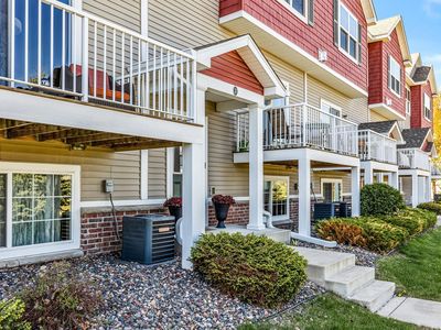 1806 Colonial Ln UNIT 3