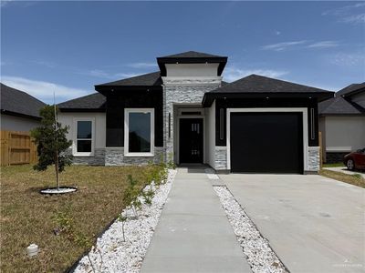 2403 E Tamarindo Dr