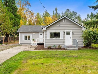 Property at 9717 9th Avenue E, Tacoma, WA