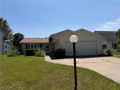 615 Bowling Green Cir