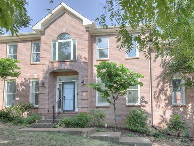 412 Arlington Pl