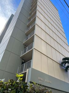 1215 Alexander St APT 1201