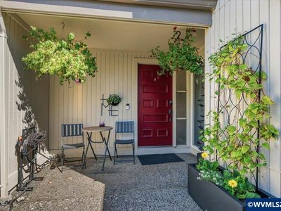 1871 Lexington Cir SE