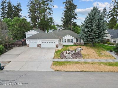 9301 N Drawbridge Ct