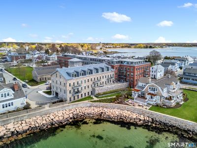 8 Stonington Commons #22