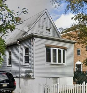 345 Mitchell Ave