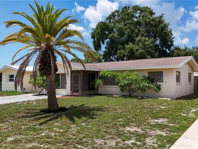 Property at 12535 79th Ave, Seminole, FL