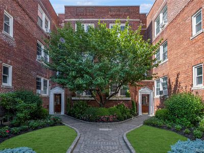 15 Gaynor Avenue #3E