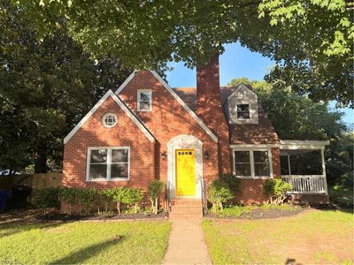 411 Shenandoah St