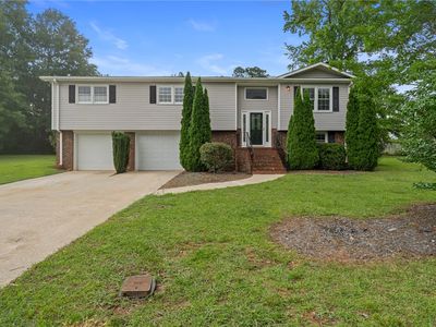 103 Ashley Ct