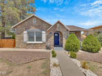 4711 Chesterfield Ave